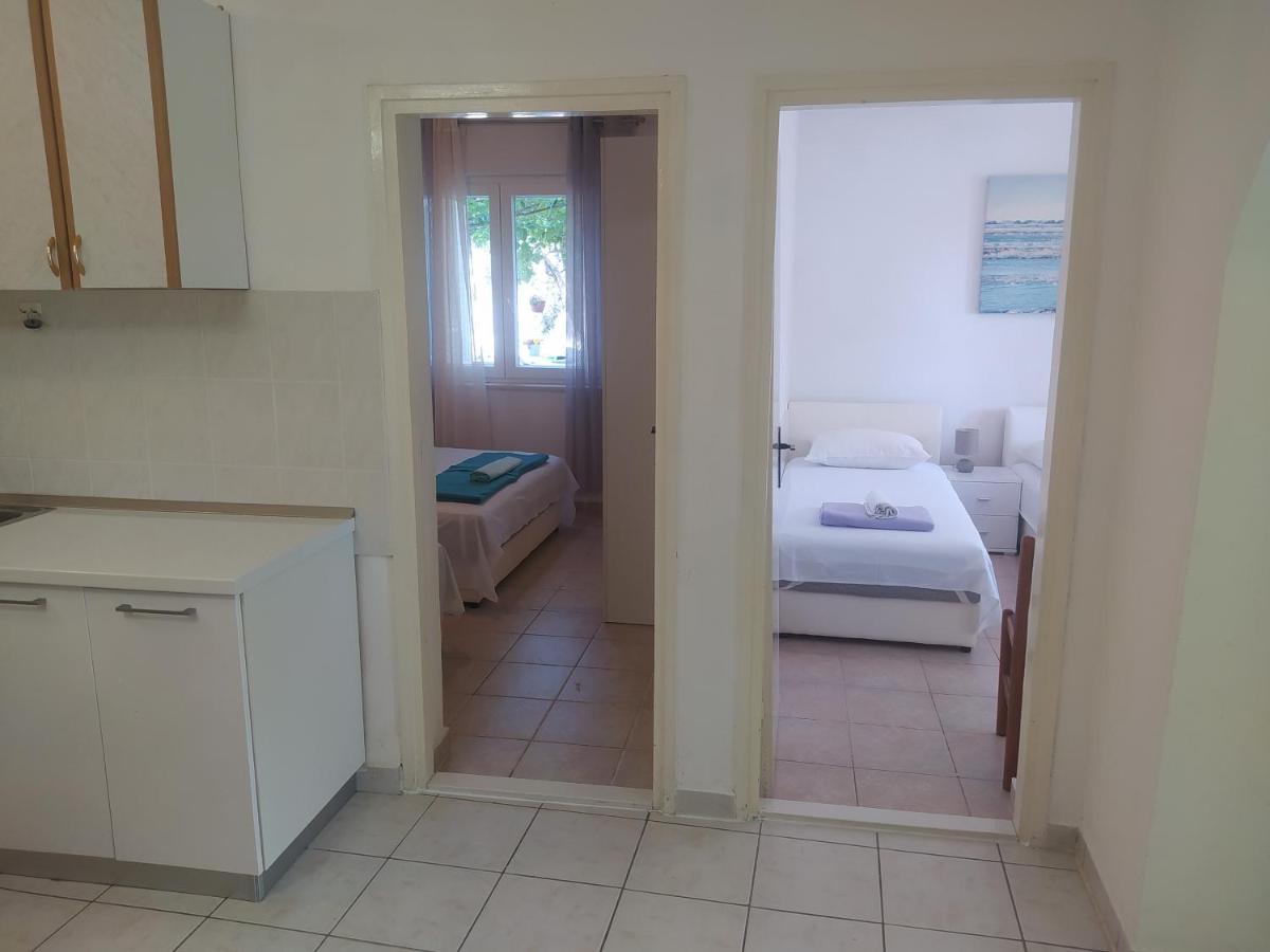 Apartmani Trubi 2 Vodice Ngoại thất bức ảnh