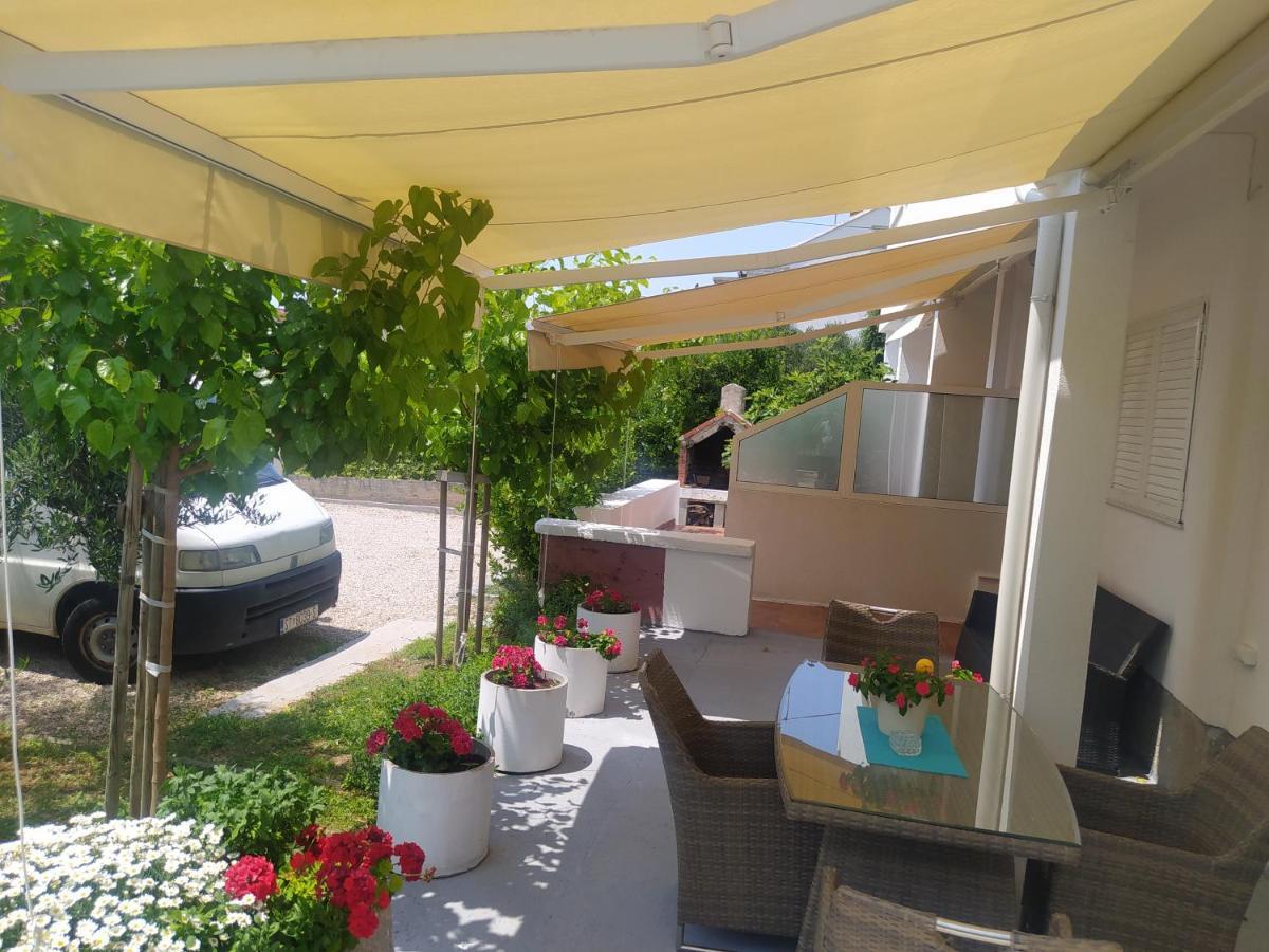 Apartmani Trubi 2 Vodice Ngoại thất bức ảnh